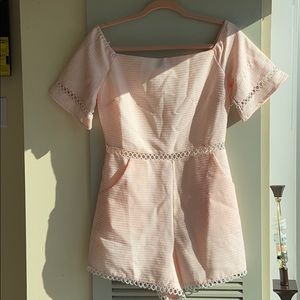 Light pink short jumpsuit
